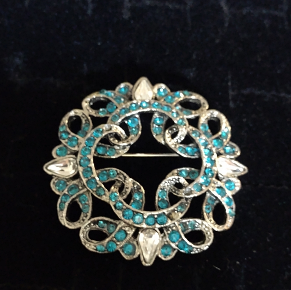 Vintage Brooch